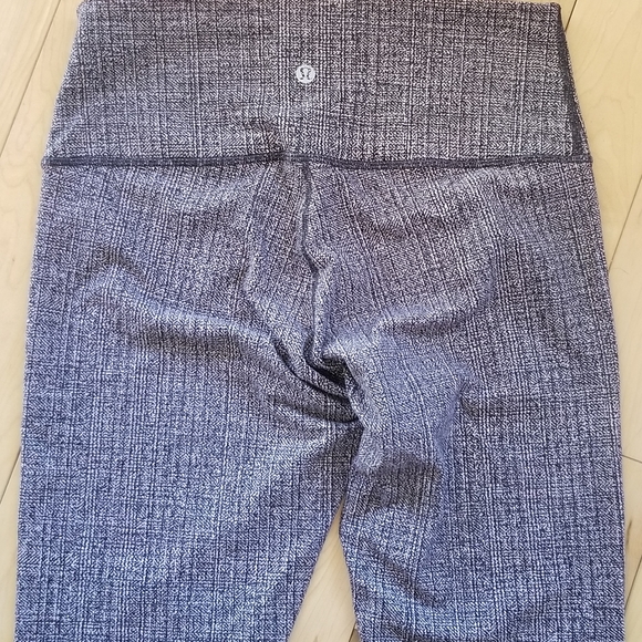 Lululemon Wunder Under 28" High Rise Luon Leggings - Picture 4 of 14